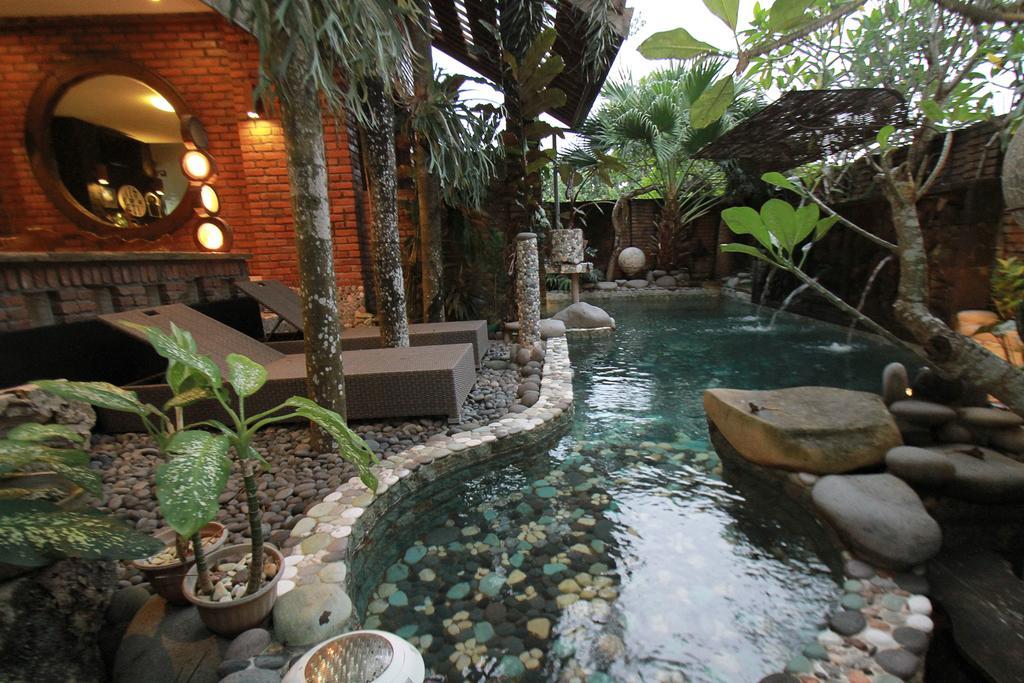 Villa Dayins Улувату Экстерьер фото